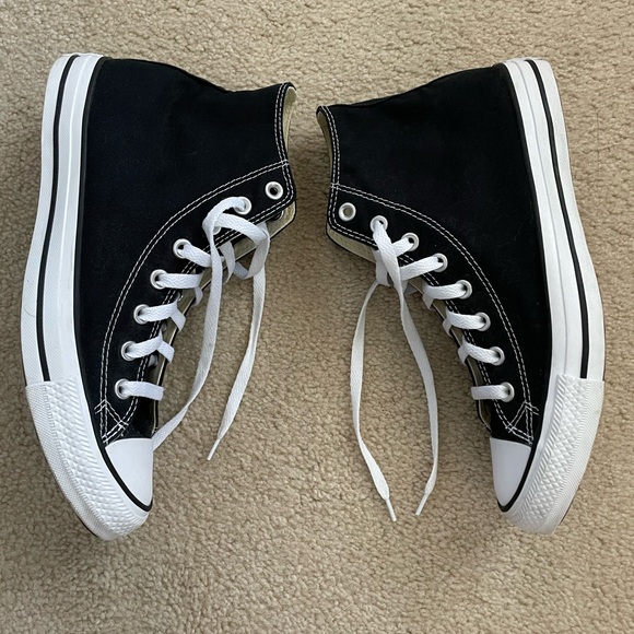Chuck Taylor All Star Canvas Black Uni-Sex High Top Shoe Converse Women’s 11 - Picture 4 of 8